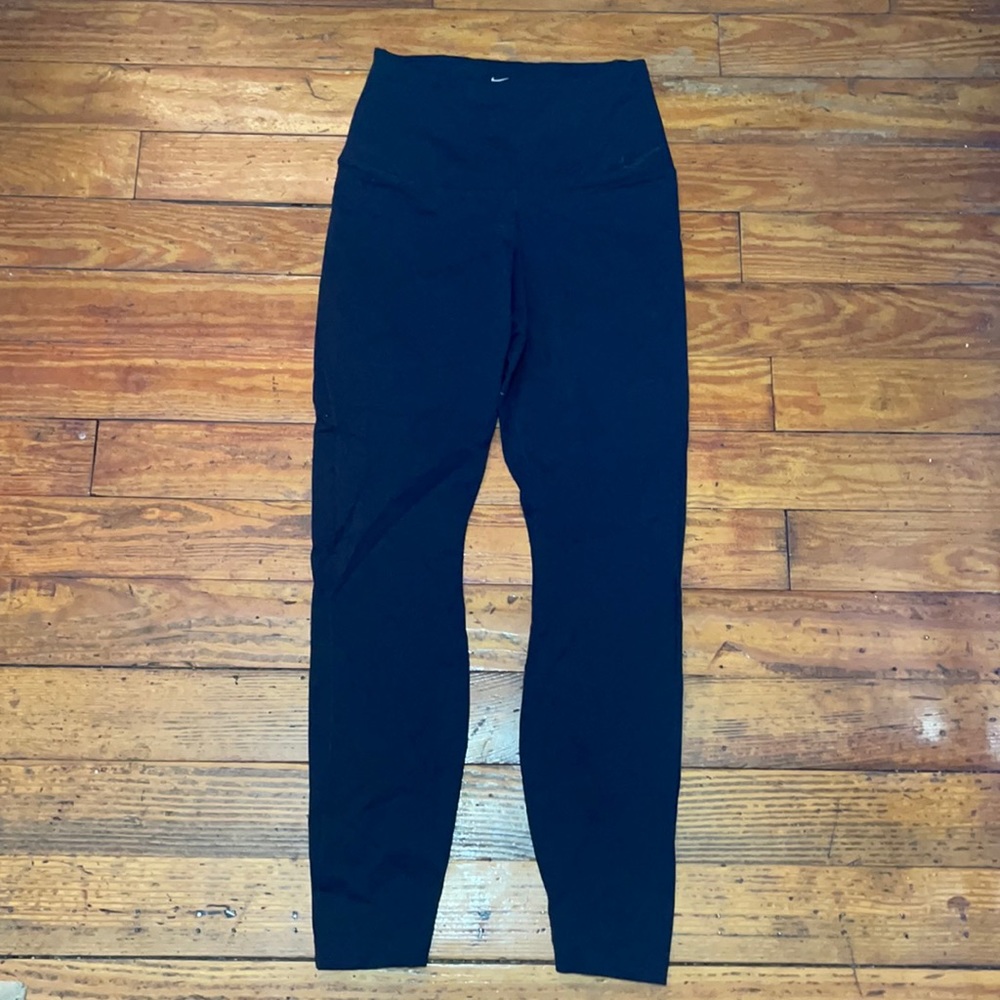Nike leggings women’s medium @AB